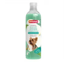 Beaphar universal shampoo with macadamia oil 250 ml (İtlər üçün şampun makadamiya yağı ilə)