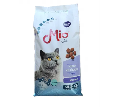Mio adult cat sterilised dry with salmon