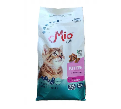 Mio kitten dry with chicken